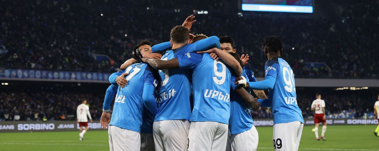 Napoli đang thuyết phục giành ngồi đầu tại Serie A